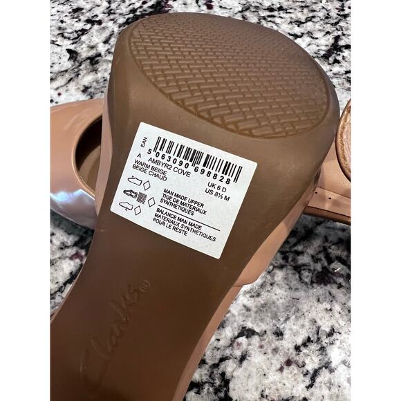 Clarks round toe nude pump women’s size 8.5 - Picture 15 of 15